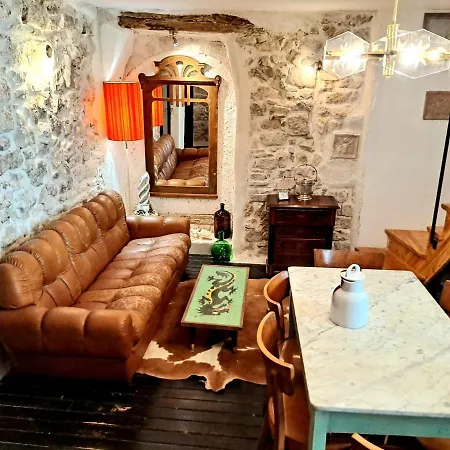17th Century House Holiday home *
